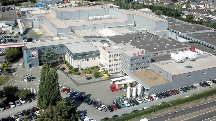 <em class="placeholder">DCIM\101MEDIA\DJI_0396.JPG</em>