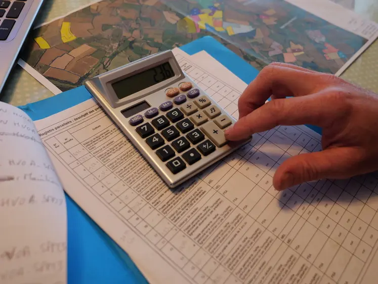 <em class="placeholder">Le résultat, c&#039;est ce qui reste après avoir tout décompter, et pas seulement les charges principales.</em>