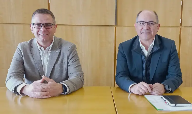 <em class="placeholder">Christophe Congues, président de la coopérative Euralis, et Philippe Saux, son directeur général.</em>