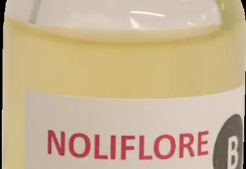 Noliflore est appliqué à l'aide d'un pulvérisateur dédié, fourni avec le premier kit commandé.  © Avril