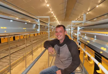 Fils de producteur d’œufs, Raphael Collet n’a aucune inquiétude vis-à-vis de ses choix techniques et de la commercialisation de ses œufs.