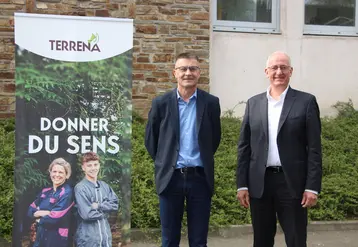<em class="placeholder">Terrena AG 2025 Olivier Chaillou, président de Terrena (à gauche) et Eric Forin, directeur général. </em>