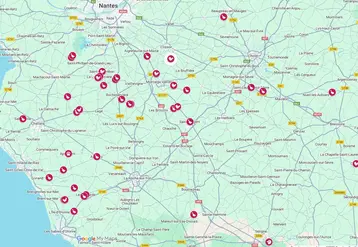 Localisation des suspicions et des foyers confirmés de grippe aviaire en élevage en Vendée au 24 novembre 2025