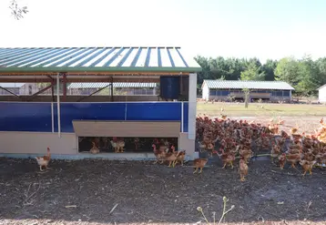 Sur 27 cabanes sans électricité, trois cabanes connectées sont testées. 